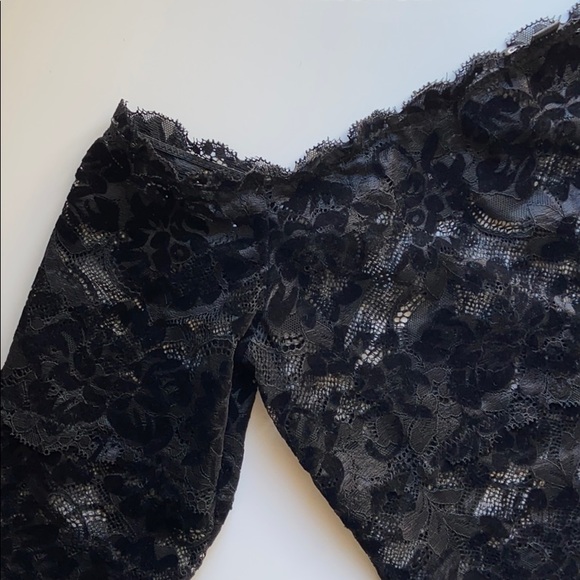 NWT Guess Black Kristy Off-The-Shoulder Lace Top - Picture 4 of 9